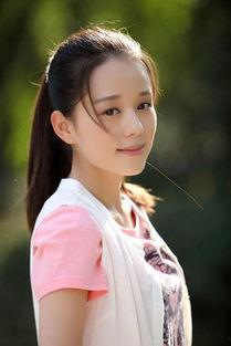 人妻在线视频草草,草草一瞥的私密世界